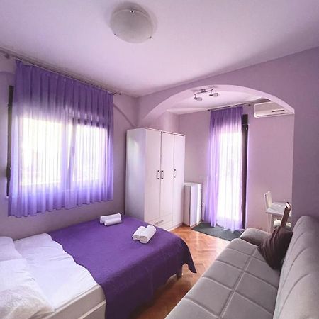Studio Apartment Near Split Airport Kaštela Esterno foto